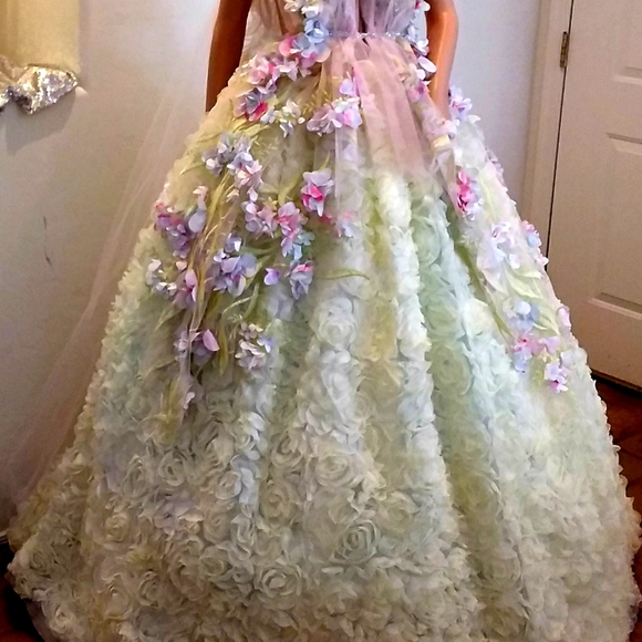 "HYACINTH" Watercolor Rainbow Flower Woodland Princess Wedding Ballgown Set - Picture 3 of 13